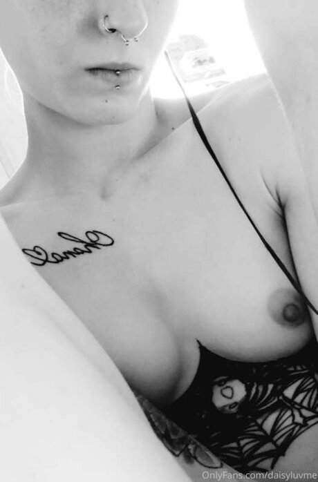 Daisyluvme sex onlyfans