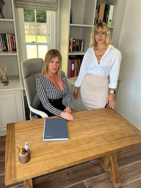 Ellaajasminee onlyfans nudes leaked