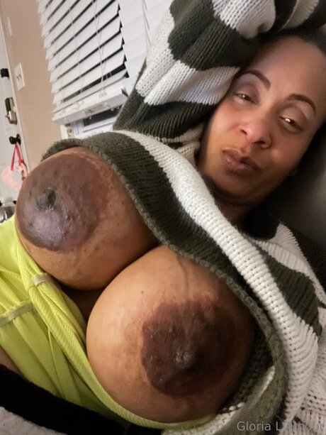 Glorialamour onlyfans naked leaks