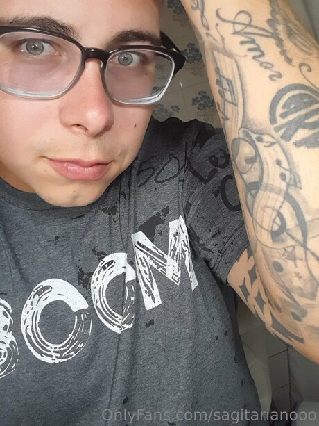 Sagitarianooo feet onlyfans