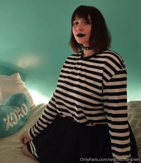 Willowchantrieri onlyfans leak xxx