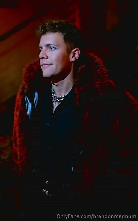 Brandonmagnum nude leak onlyfans