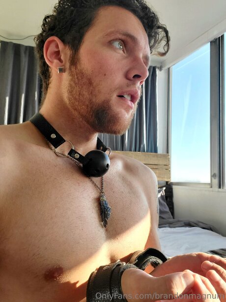 Brandonmagnum pics onlyfans