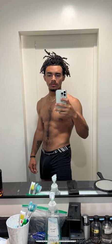 Therealjordanairyoung leaked onlyfans