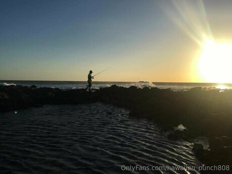Hawaiian Punch808 onlyfans nude pictures