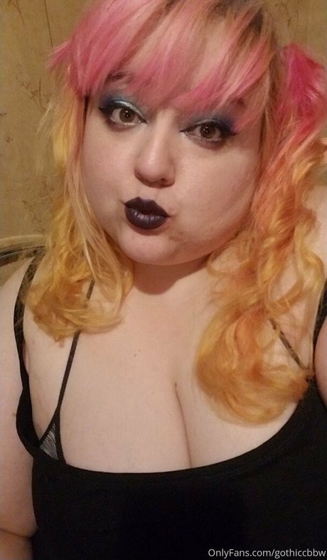 gothiccbbw onlyfans pics