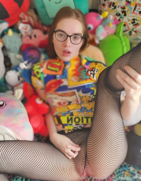 blonde tattoos onlyfans sexy nudes candids