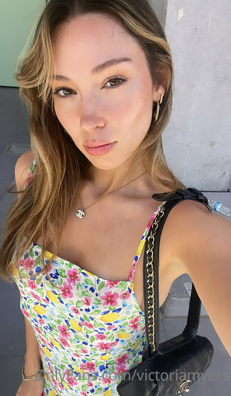 victoriamyers naked onlyfans leaked