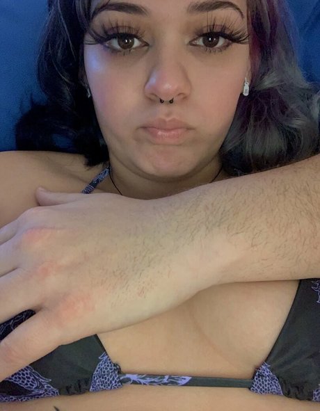 Cinnaminni porn only fans