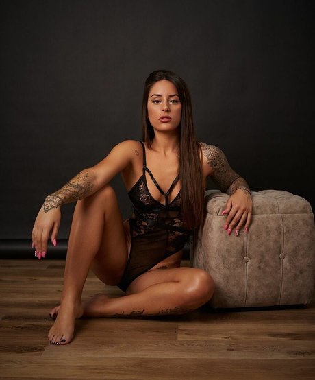 Cami Barigozzi onlyfans model images