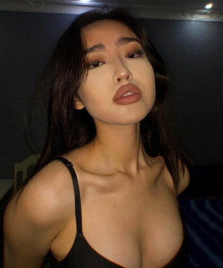 Anelya Ask onlyfans leaked dirtyship