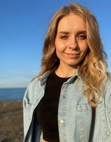 sexsweetblonde onlyfans leaked photos