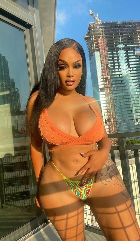 Ms Fernandes25 onlyfans de