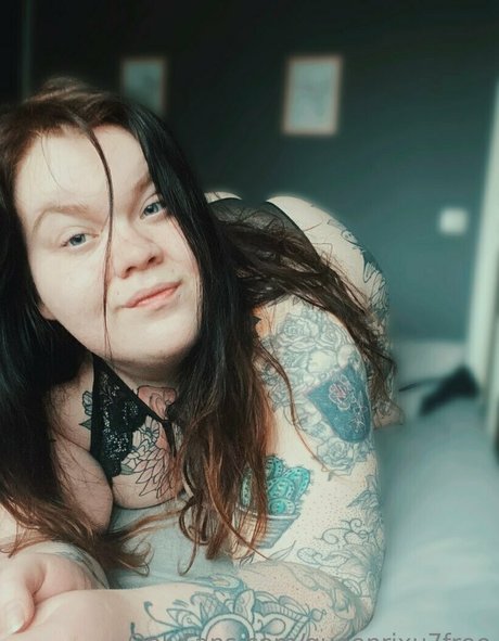 queenrixu7free leaked nude onlyfans