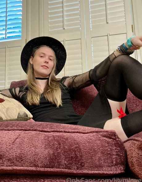 lilymlove leaked onlyfans sextape