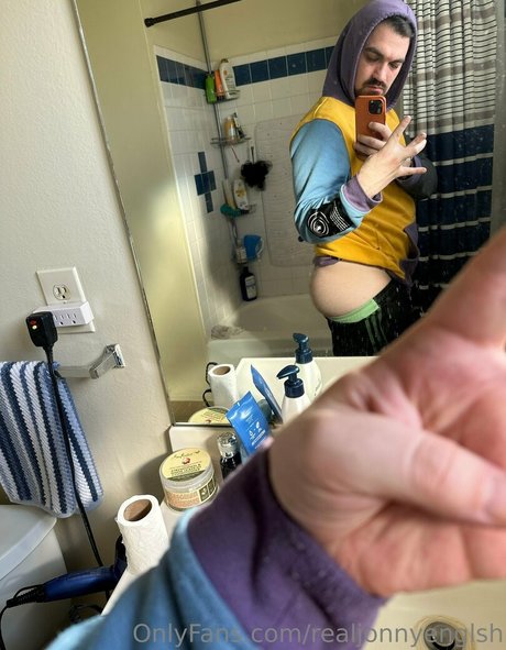 realjonnyenglsh nudes only fans