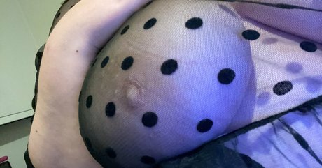 kia lou nude onlyfans leak