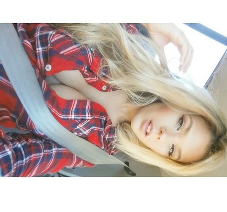 erotic onlyfans hd depiction