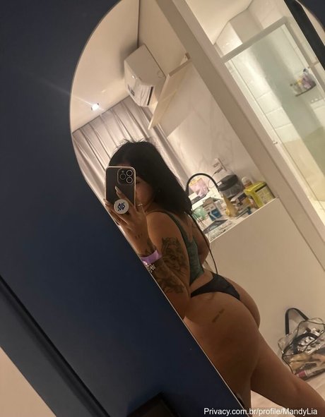 Mandy Lia onlyfans naked pics