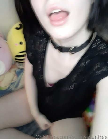 sunnyssunfree onlyfans post