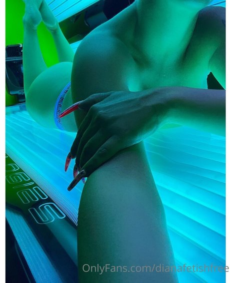 dianafetishfree onlyfans topless