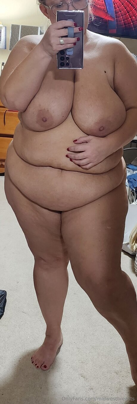 Midwestbreasts onlyfans nudes