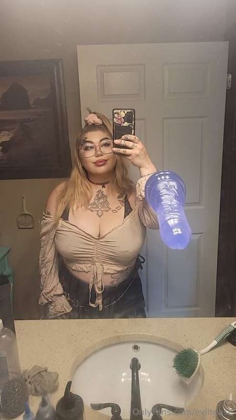 Eviltease leaked onlyfans naked