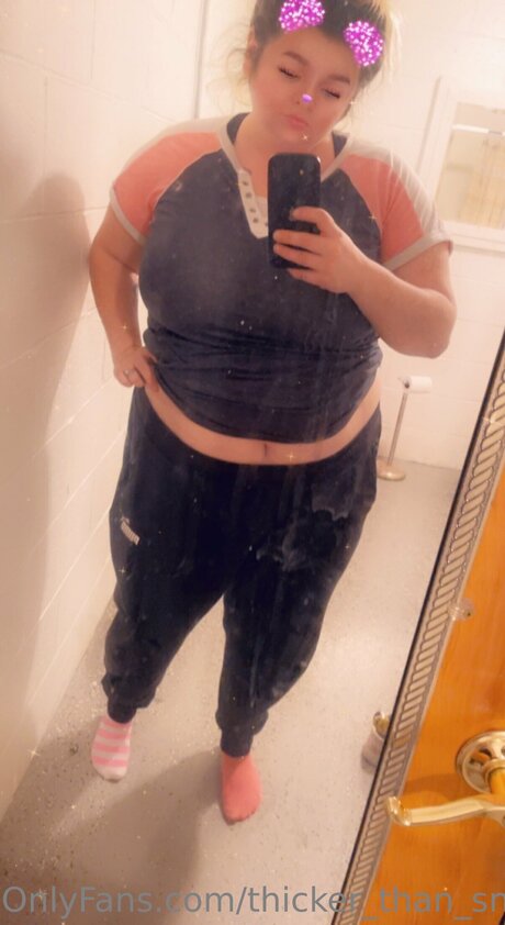 Thicker Than Snickers onlyfans nudes