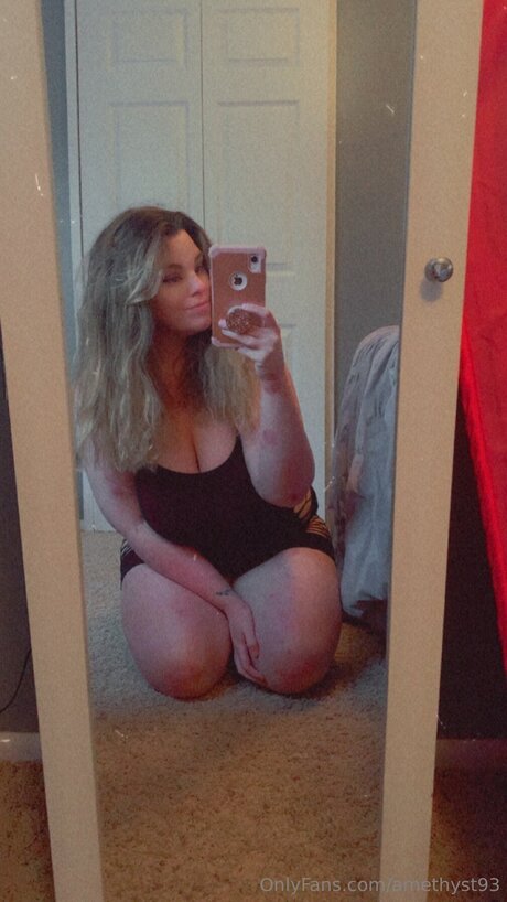 Amethyst93 porn onlyfans