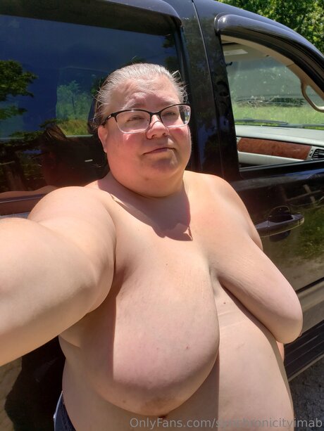 Synchronicityimab onlyfans nide