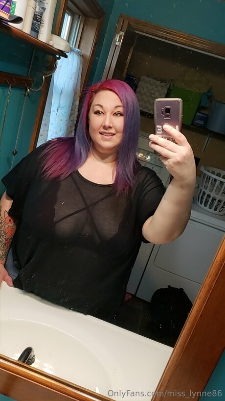 Miss Lynne86 only fans pic