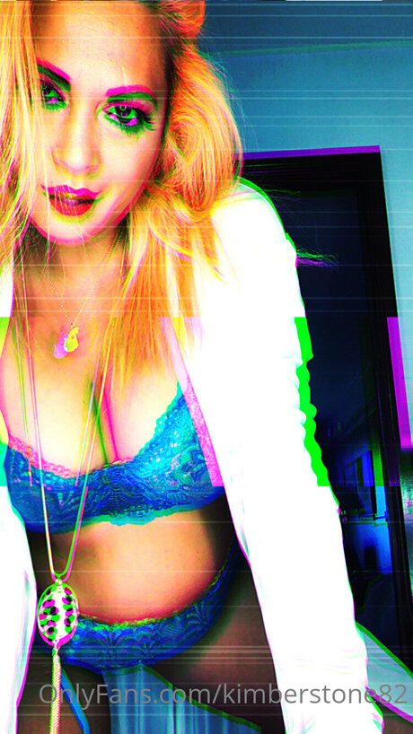 Kimberstone82 onlyfans content type