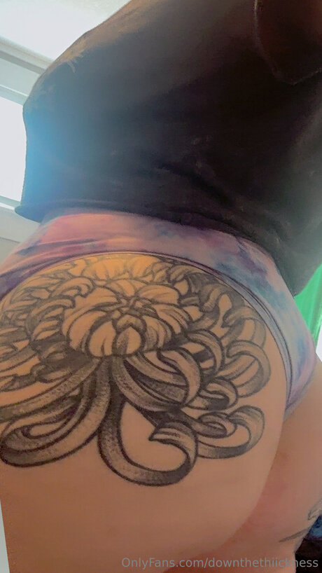 Downthethiickness onlyfans naked leak