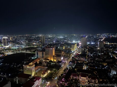 Oftvleeloo onlyfans free content