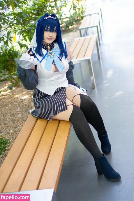 Fuyumuju onlyfans photos