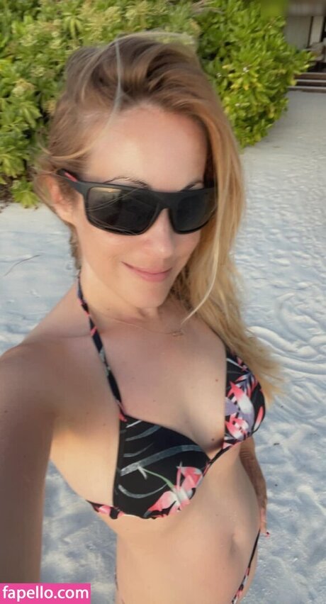 Andrea Kaiser feet onlyfans