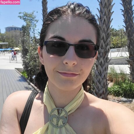 Allylotl onlyfans free