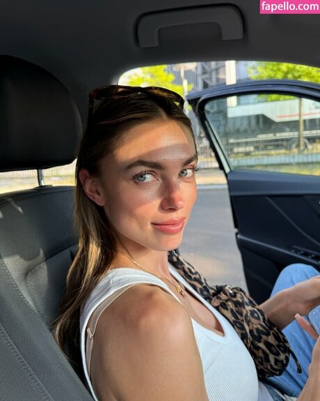 Charleen Weiss onlyfans free