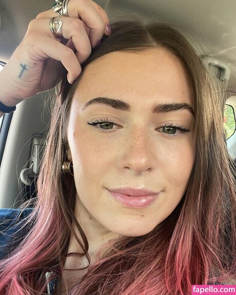 roromuffins porn onlyfans