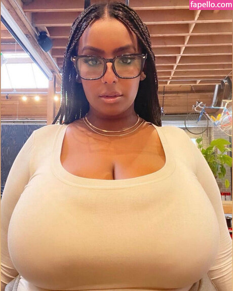 HornAfrica onlyfans mega