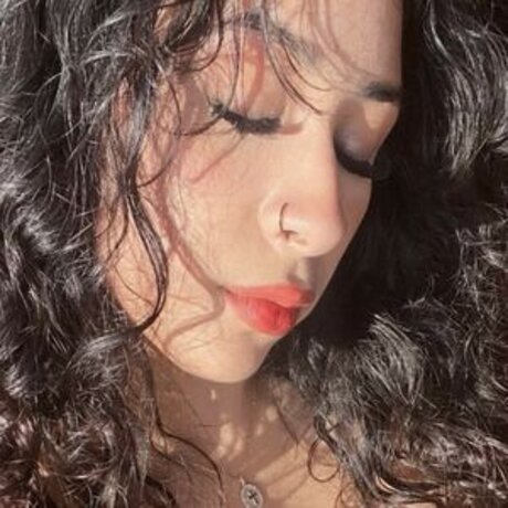 Heily Chavez onlyfans leajs