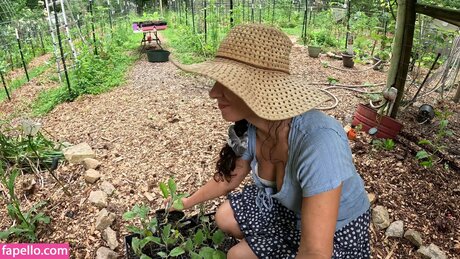 Getting Grounded With Jenna onlyfans nudes leaked