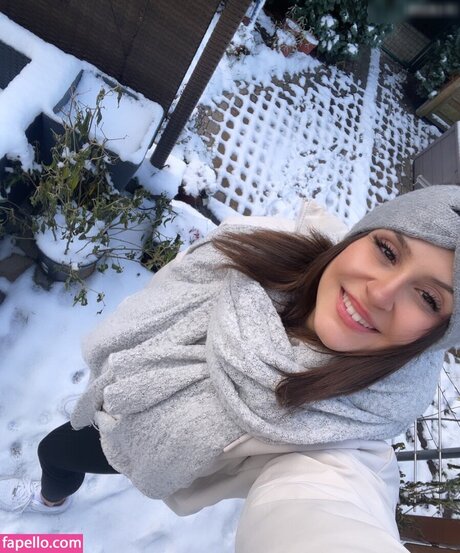 July Johnson nude onlyfans