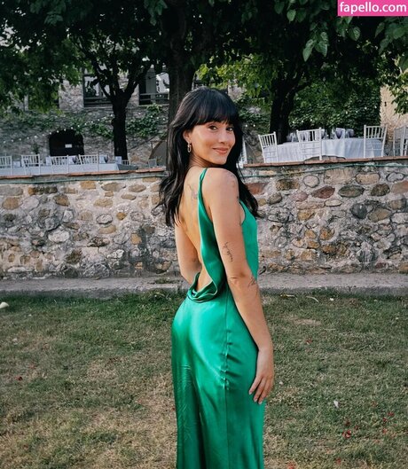 frida reed onlyfans nudes