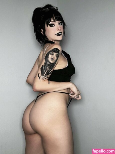 Bell Bo Baggins onlyfans naked pics