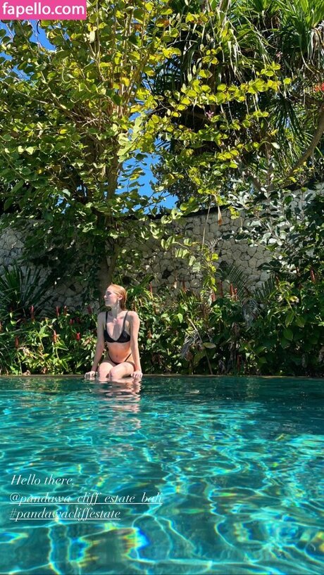 Gina Stiebitz onlyfans model