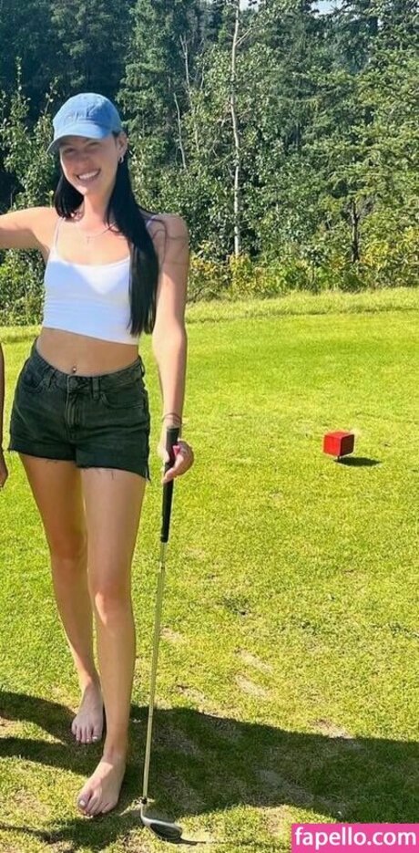 oliviarcox onlyfans images