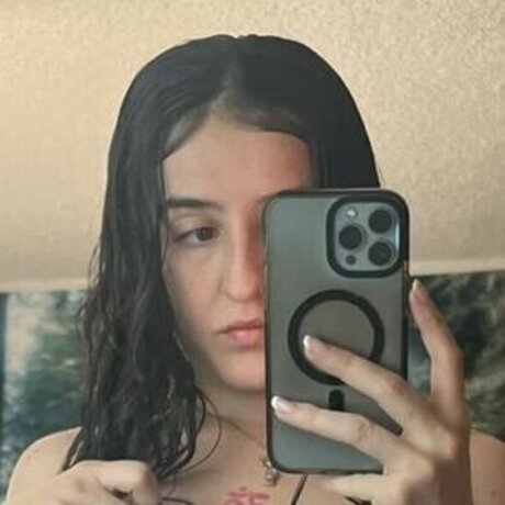 Bitemyblueberry on onlyfans