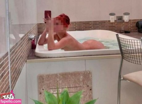 Amanda Lisboa onlyfans picture