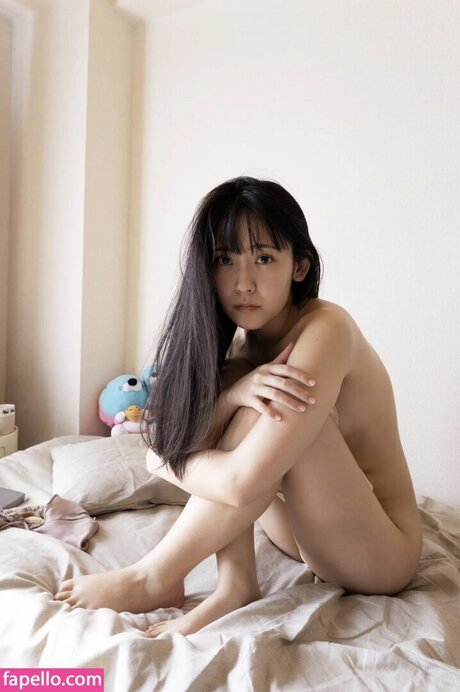 Momoka Hayashida naked onlyfans leak